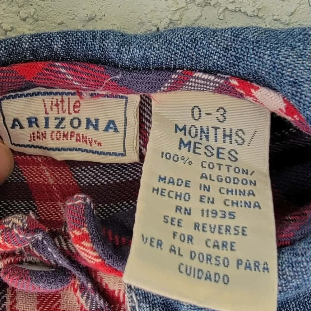 Arizona Jean Company adorable plaid